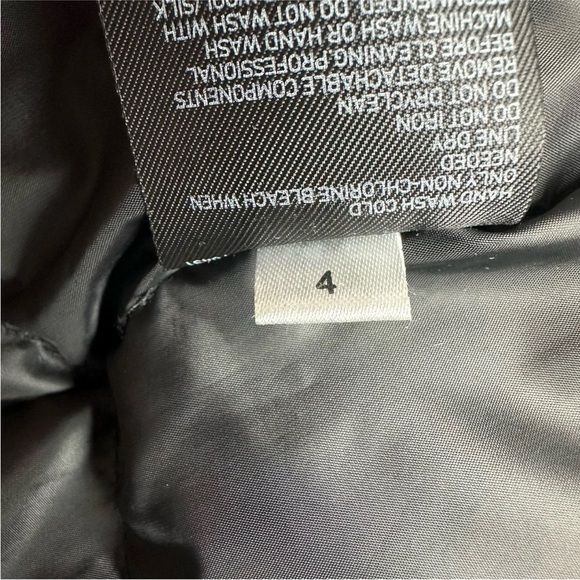 Uniqlo Down Filled Oversize Parka Coat Black Hooded Warm Winter Women’s Size 4 - Picture 8 of 15